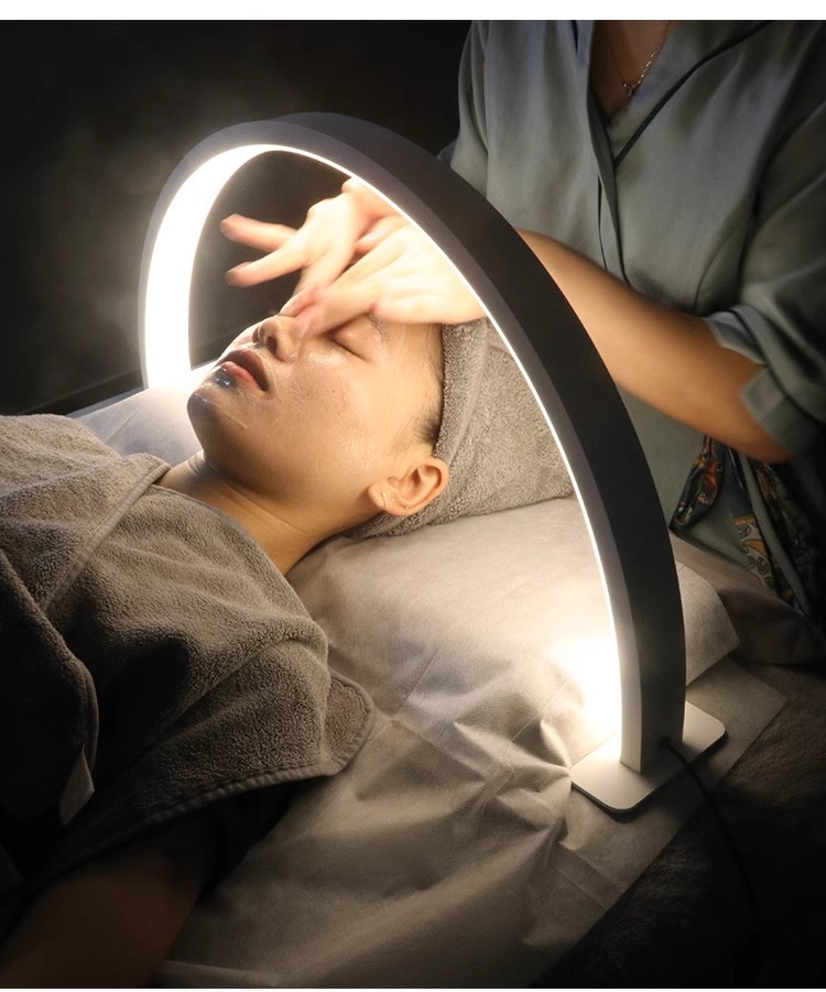 Beauty - Makeup - Eyes - Lampa LED do paznokci Half Moon